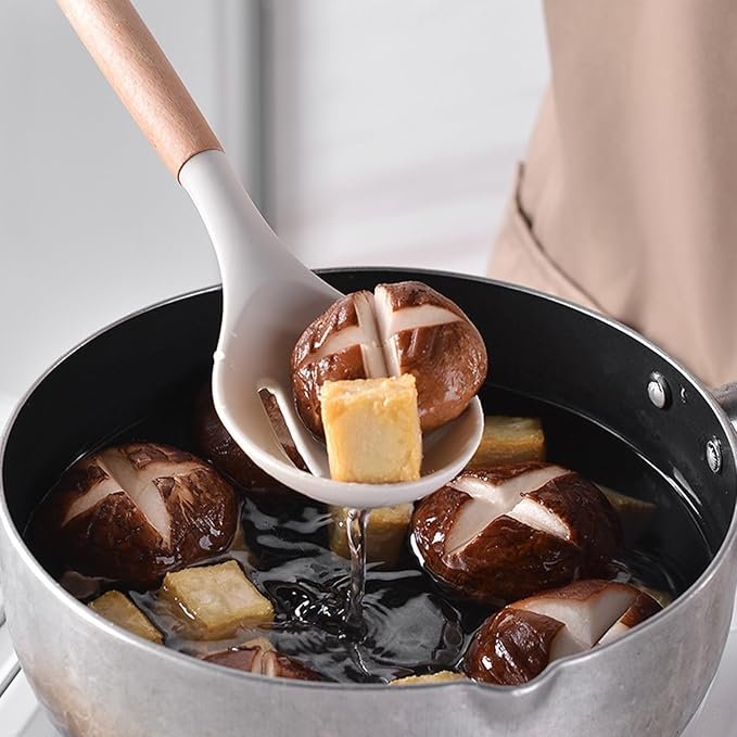 710zI+GTlJL._AC_SX679_ 19 Piece Silicone Kitchenware Utensil Set Silicone Kitchen Utensils Set Heat Resistant Non-stick Cooking Tool with Wooden Handles Silicone Cookware Set BPA Free - Image 10